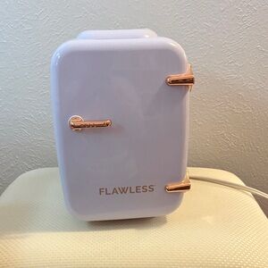 Flawless White Skincare Mini Fridge